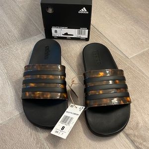 Adidas Adilette Comfort slide sandal tortoise leopard size 8 (8.5)